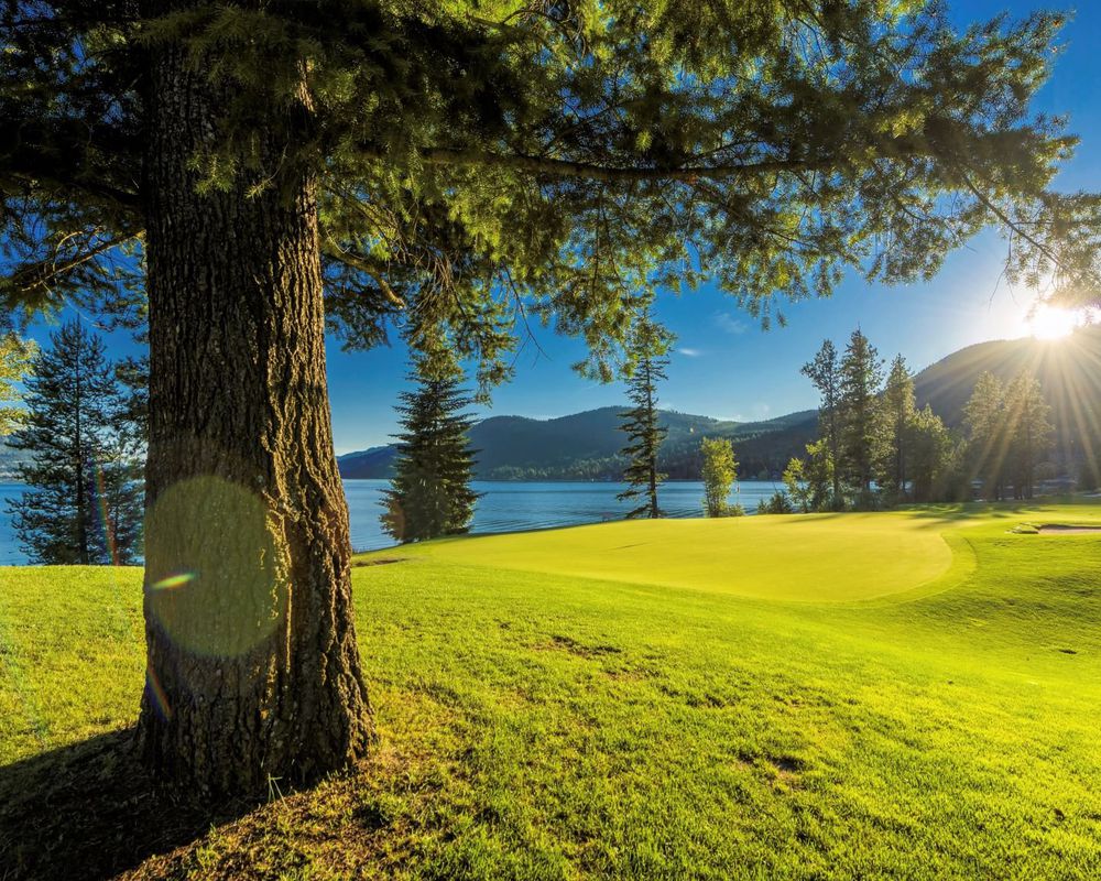 Golf Staring Rocks Talking Rock Golf Course | Super, Natural BC